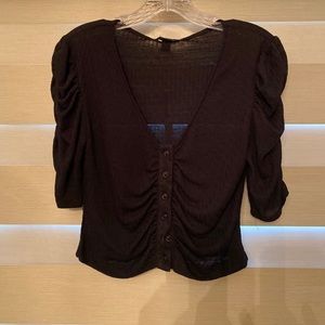 🎀. Aqua Crop Top Ruched Sleeves and Front 🎀